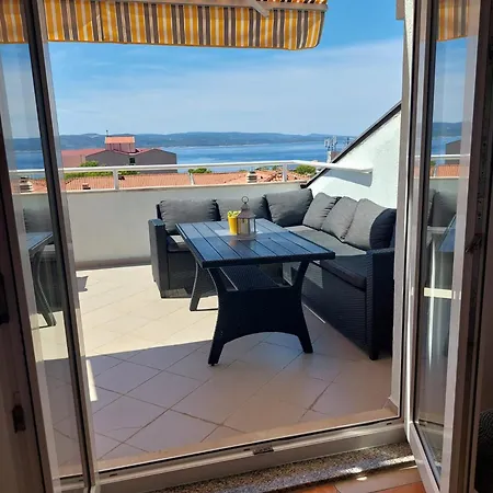 Vista Del Mar *